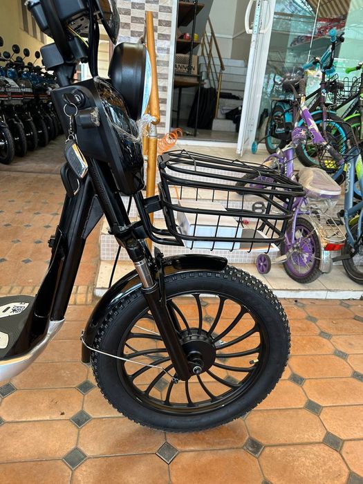 Elektro skuter dastafka bor