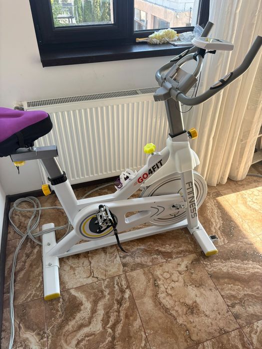 Vând bicicletă fitness GO4FIT