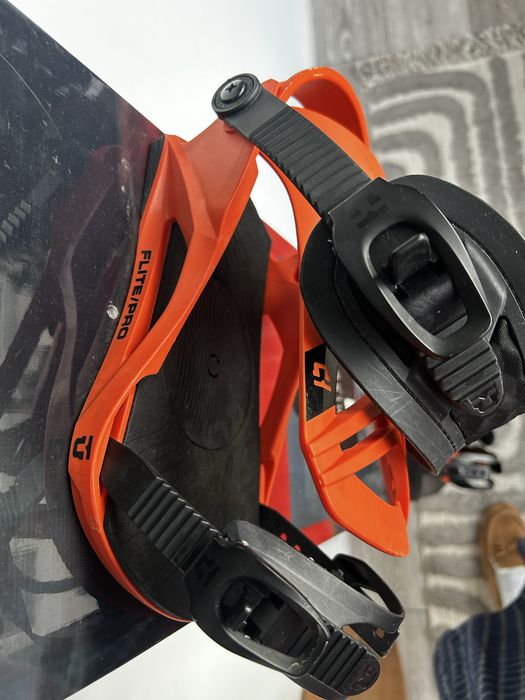 Placă snowboard Salomon Pulse 152 cm + legături Union Flite Pro in