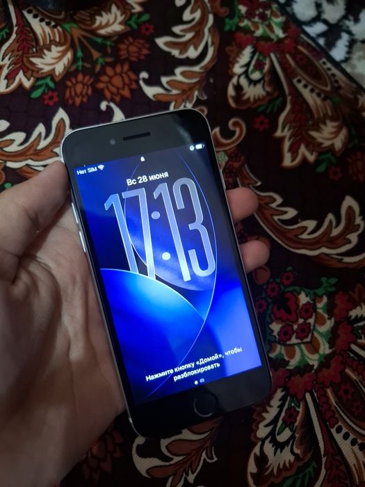 Iphone se2 sotiladi