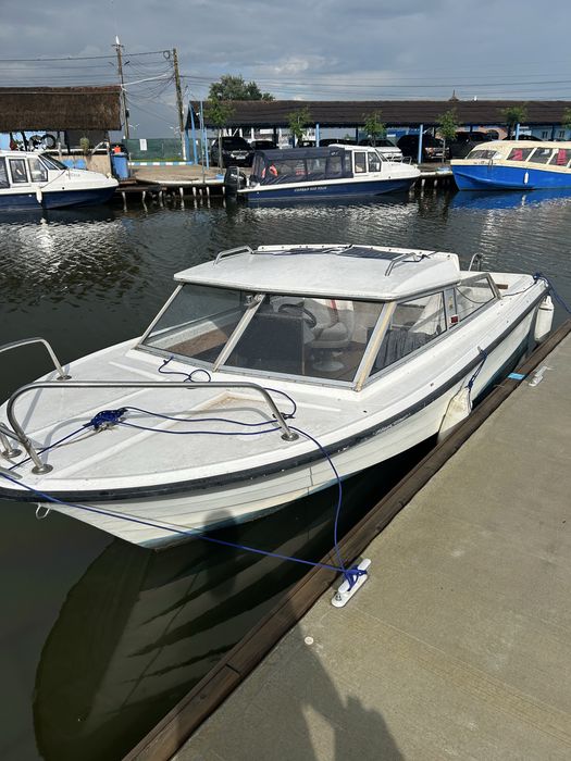 Vand barca motor diesel