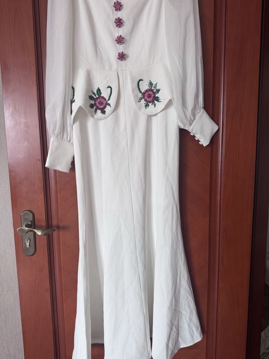 Продается стильные платья