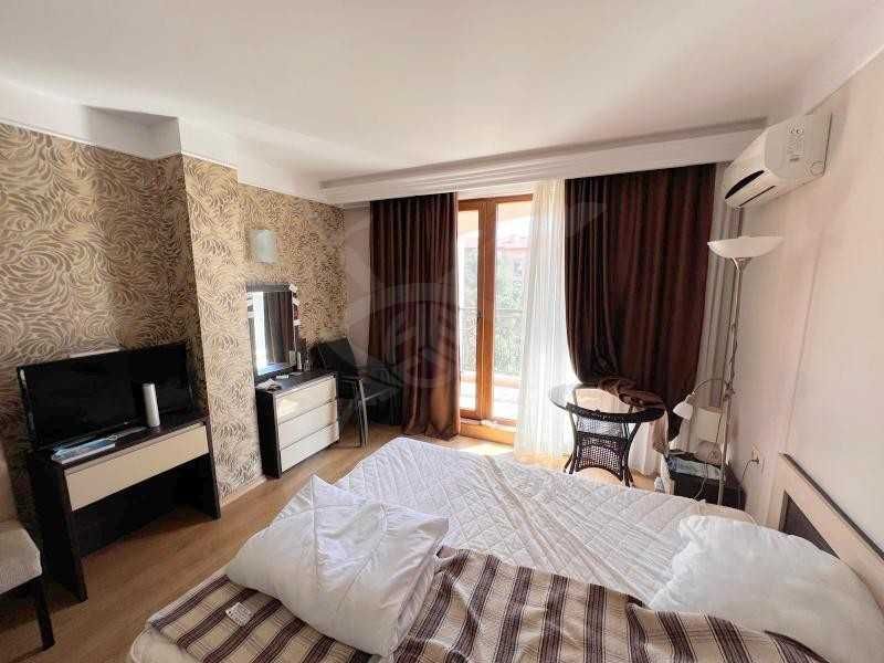 Продава се Тристаен апартамент в к.к. Слънчев бряг - 99 кв.м за 1314 €/кв.м - Снимка #1