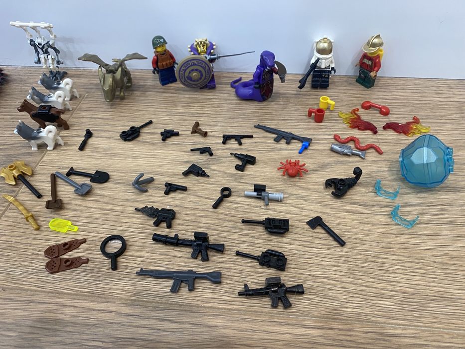 Конструкторы Лего россыпью !