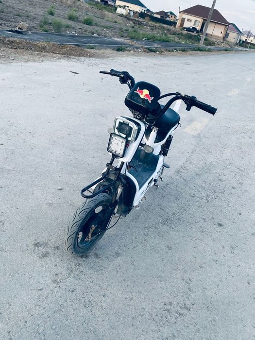 Электроскутер трх54