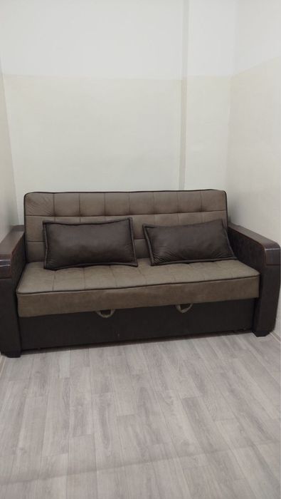 Срочно продаётся Диван раскладной