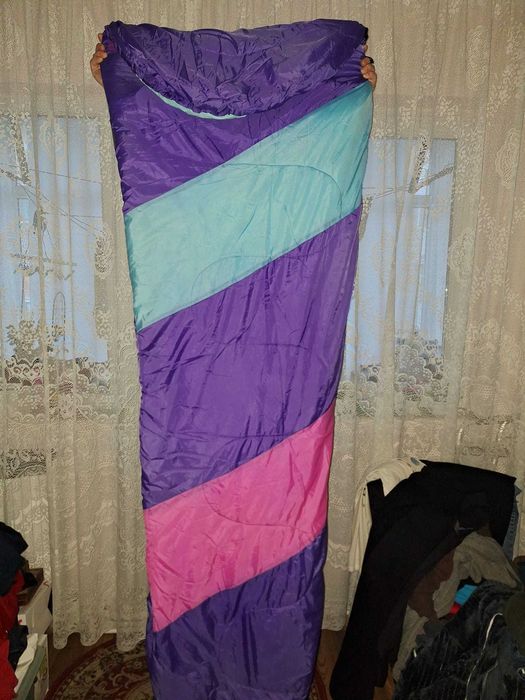 sac de dormit pentru corturi sau casa