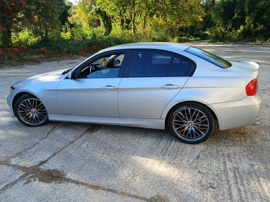 Vând Bmw e90 318d