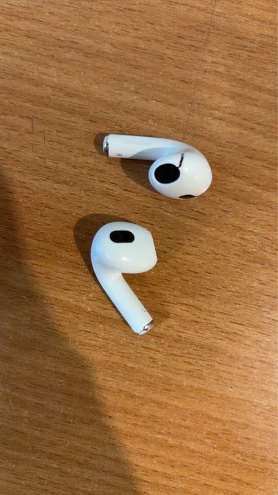 Airpods 3 б/у оригинал