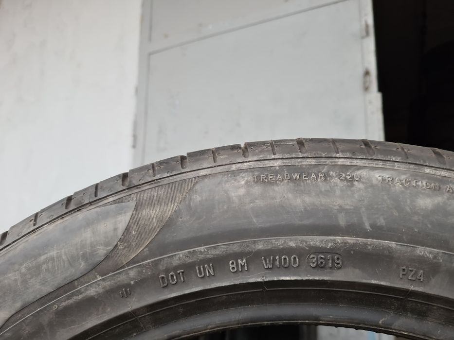 4 бр. летни гуми 275/45/21 и 315/40/21 Pirelli DOT 4319/3619 3,5-4 mm