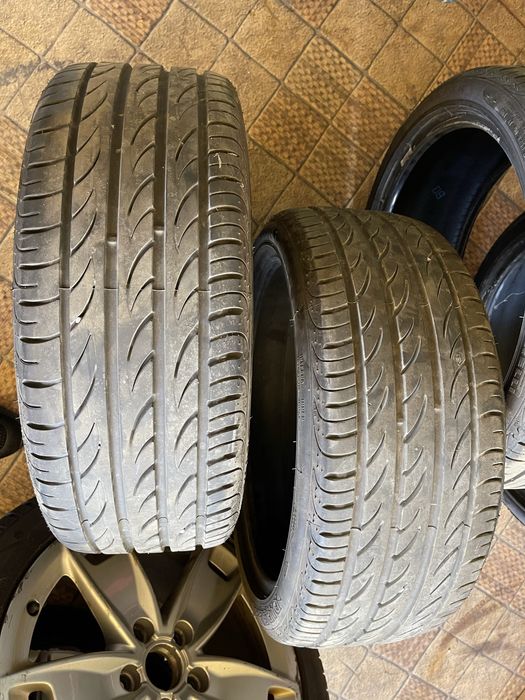 4 бр. 2019 215/40/18 Pirelli PZero Nero