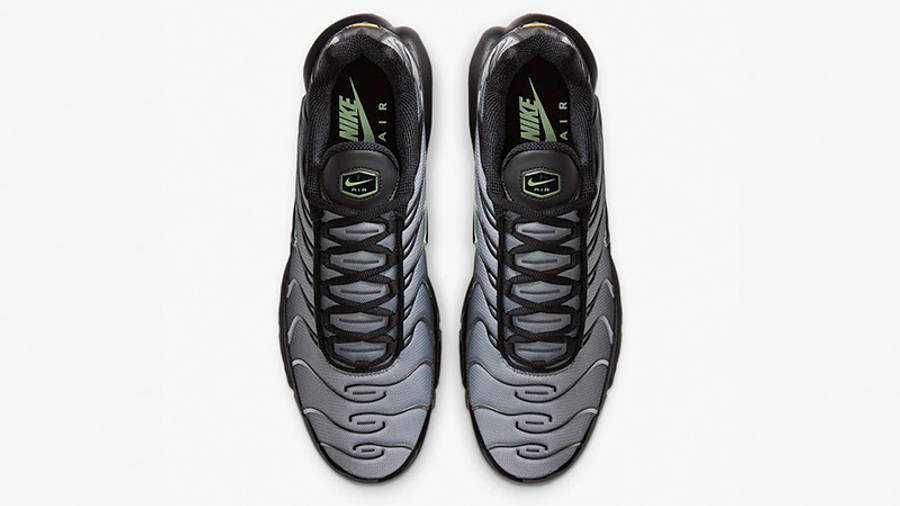 НОВО! Nike TN Air Max Plus Light Black Grey /
