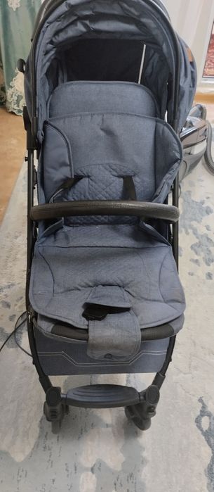 Продам прогулочная коляска