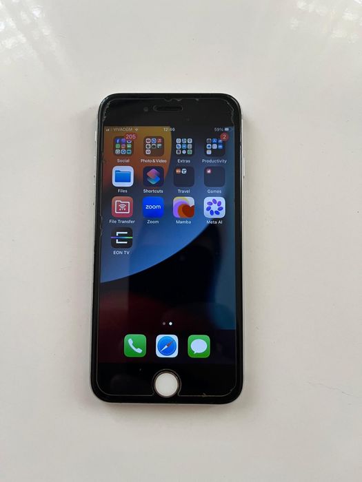Продавам iPhone  7 32 аGB
