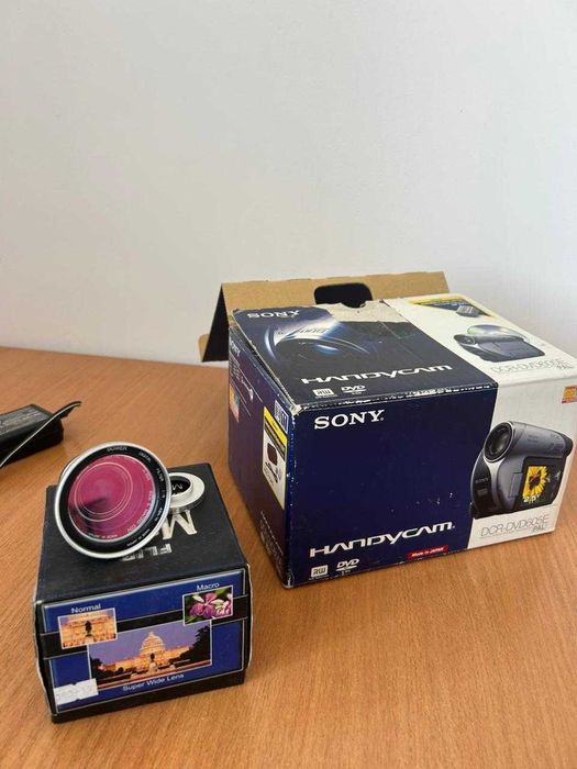 Видеокамера Sony, б/у