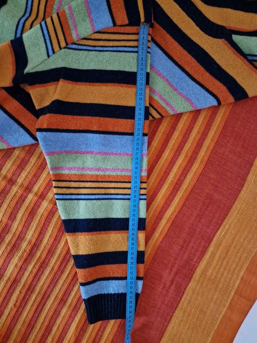 Pulover barbatesc, 100% lana, moale si pufos, marimea XL, ca nou