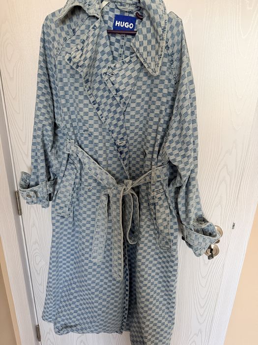 Hugo дънков тренч