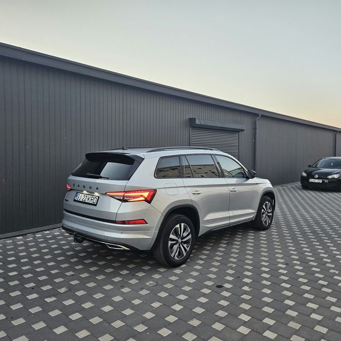 SKODA Kodiaq 2023 — imagine 3