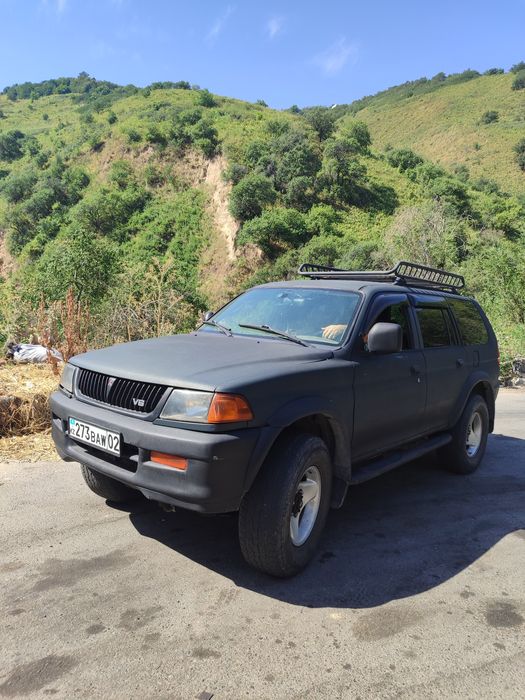 Mitsubishi Montero sport 1996