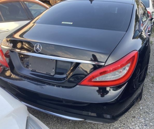 Оффкат Мерседес CLS500 W218.