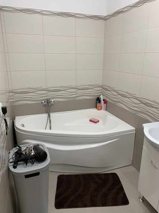 Închiriez apartament 2 camere Dobroesti