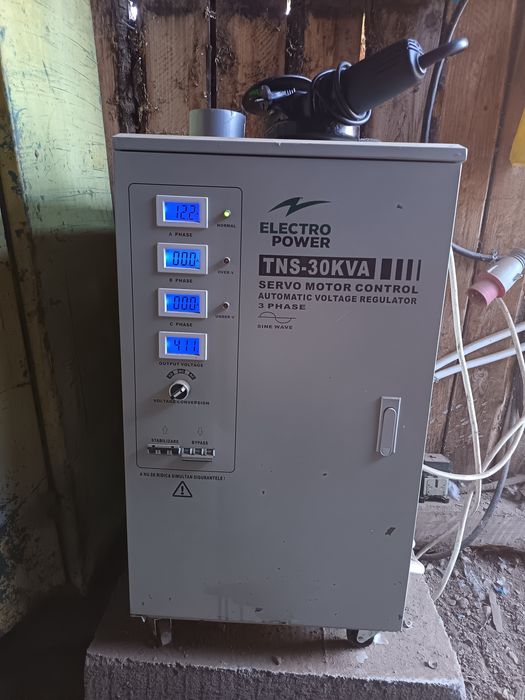 Vând Stabilizator 30 kilovati