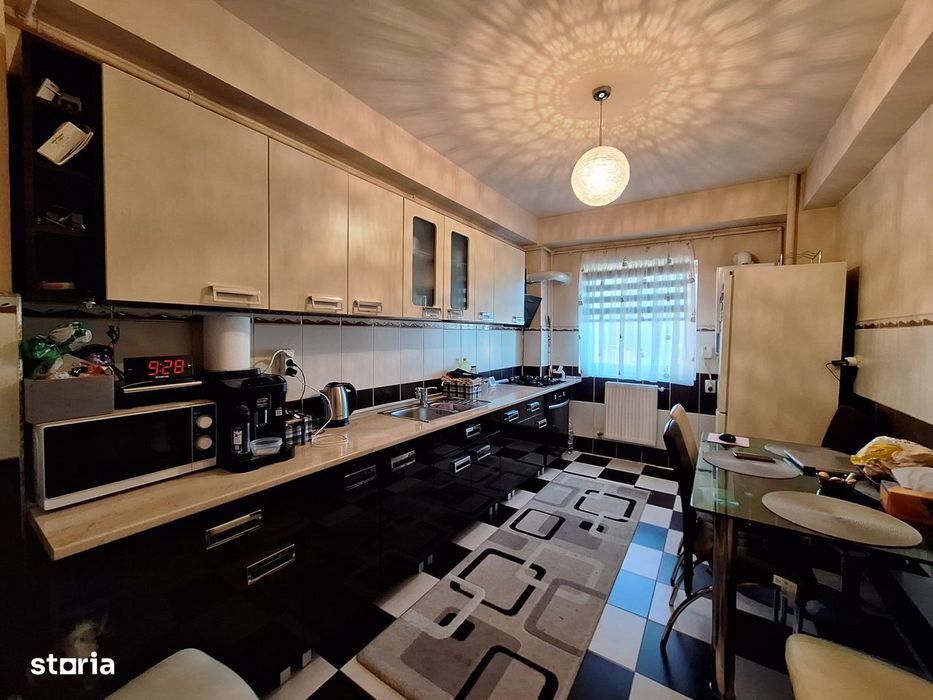 Apartament confort sporit, decomandat, zona Ioan Rus