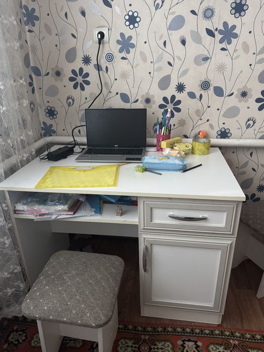 Продается детский гарнитур почти новая