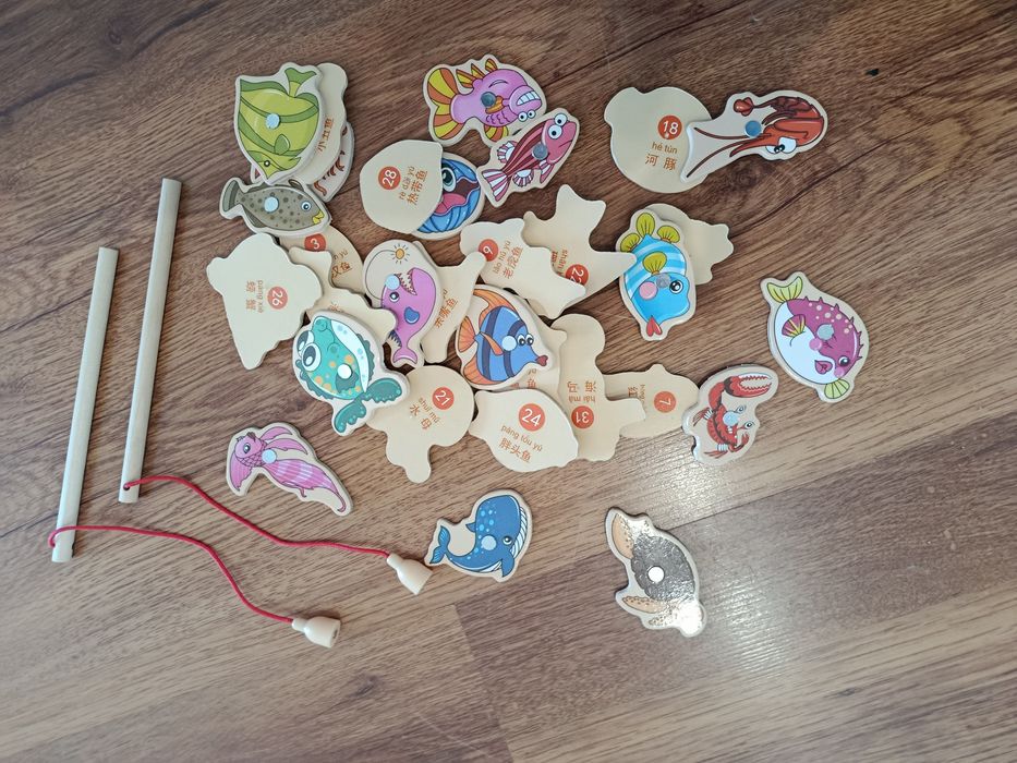 Играчки за малко деца и конструктори