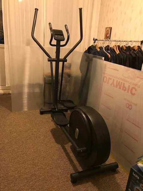 Bicicleta Eliptica, stare perfecta, ca si noua, pana la 120kg