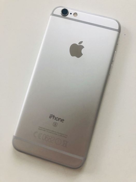 Айфон 6s в идеальном состояний