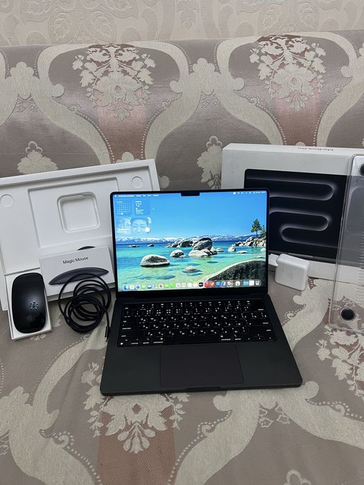 MacBook Pro 14 M3 pro 18/512gb