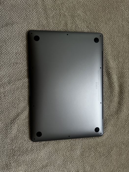 Apple MacBook Air 13.3” M1 (2020) 8/256 Space Gray