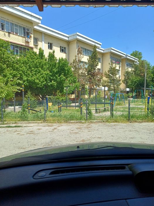 Свая кирпичная квартира Алмазарского района, 3х/4/4.