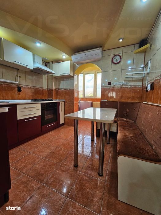 Apartament 2 camere,- De închiriat - Zona "MAL"