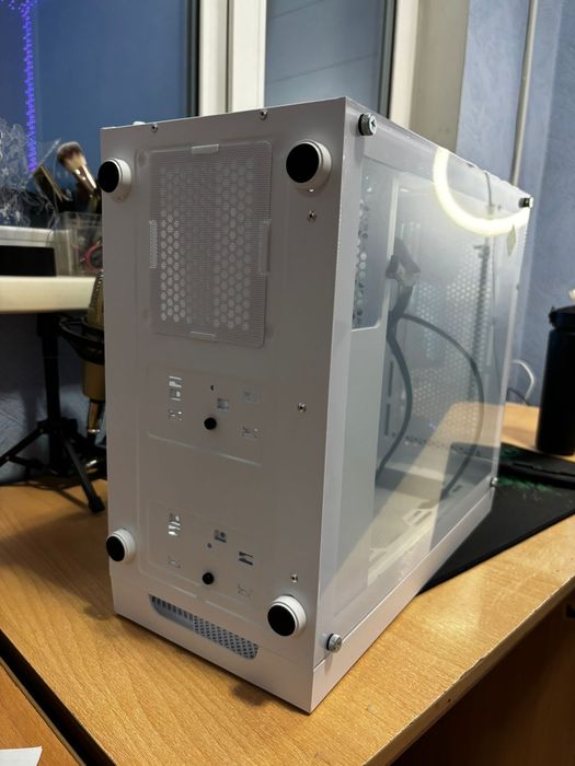 Новый Корпус PCcooler C3 B310
WH белый