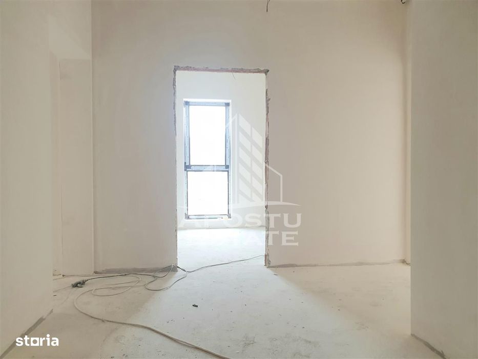 Apartament cu 2 camere etaj intermediar zona Unitatii Militare