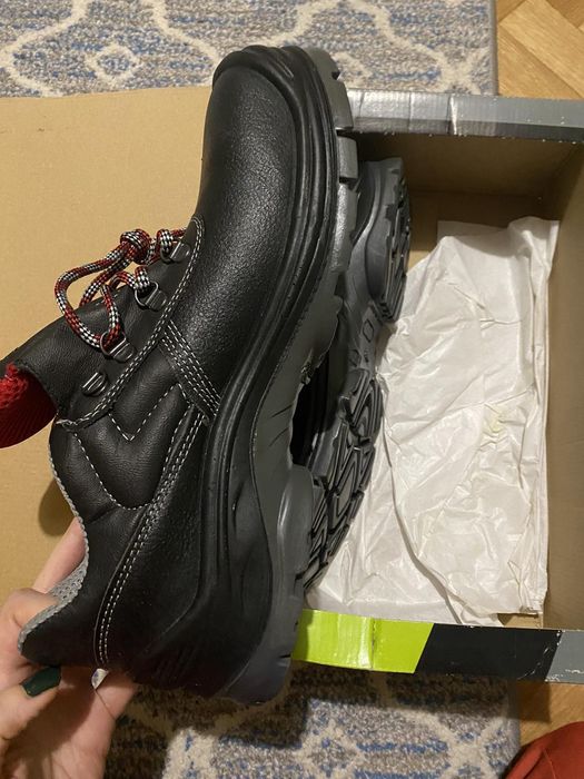 Мъжки черни обувки