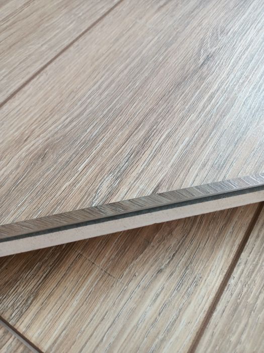 Кафель, вставка между плитками