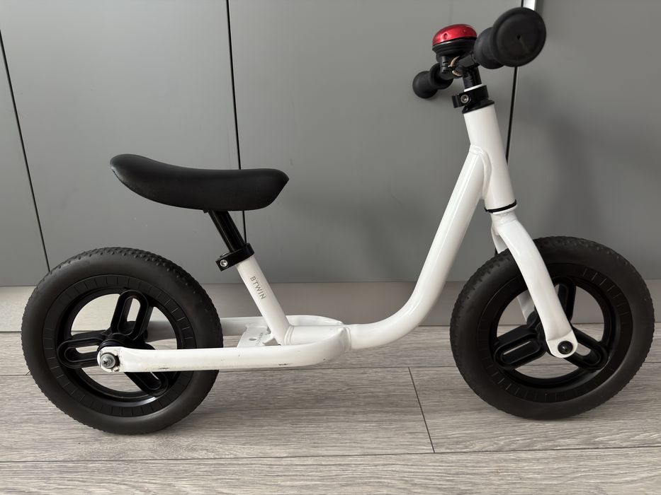 Bicicleta de echilibru