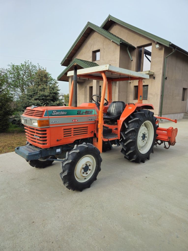 Tractor Kubota Zl Cai Cilindri Inversor Servo Berceni Olx Ro