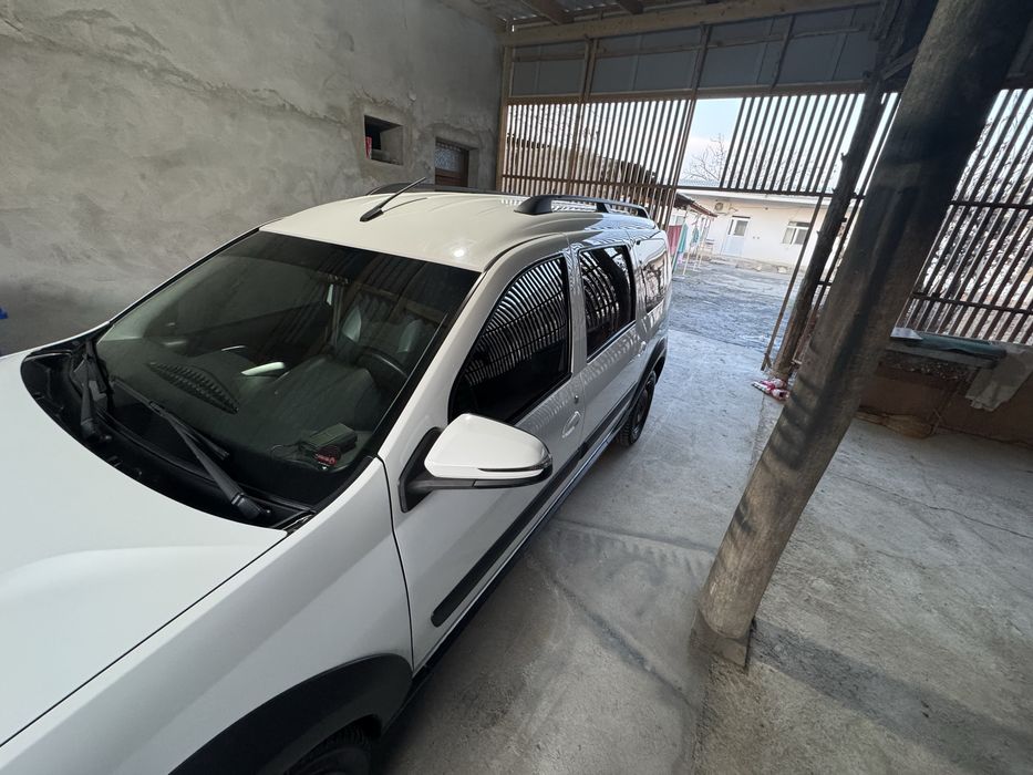 Lada largus cross 2021