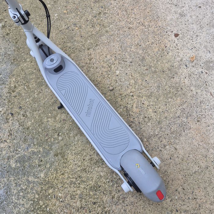 Trotineta electrica junior ninebot
