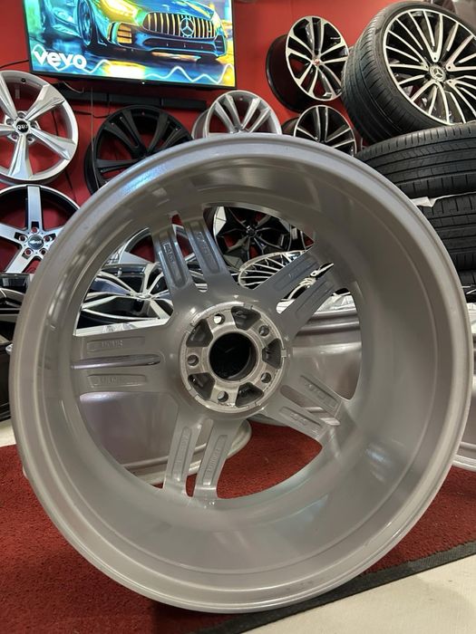 Джанти 18 цола Mercedes E Klass W212 W213 S Klass 221 C W205 W206
