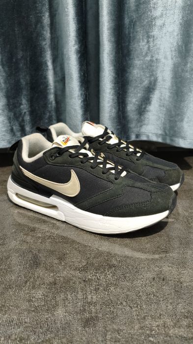 Оригинальные кроссовки Nike