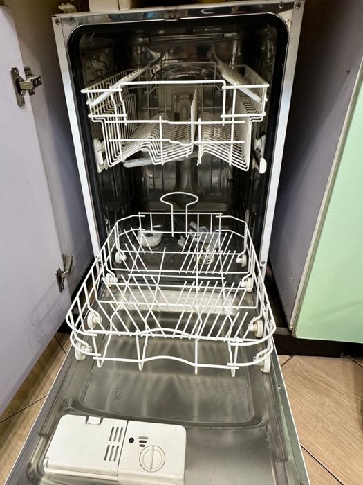 Посудомоечная машинка