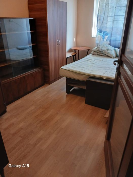 Închiriez apartament