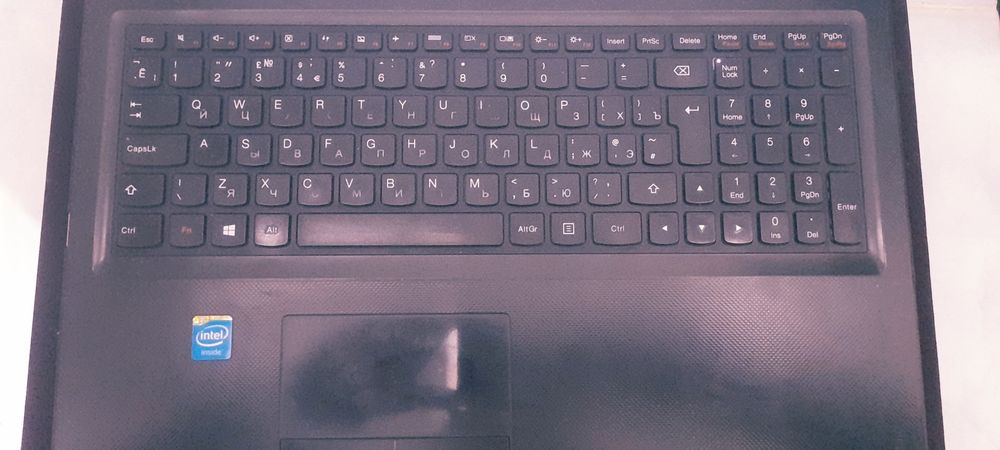 Срочно продаётся ноутбук нужны деньги, торг есть.