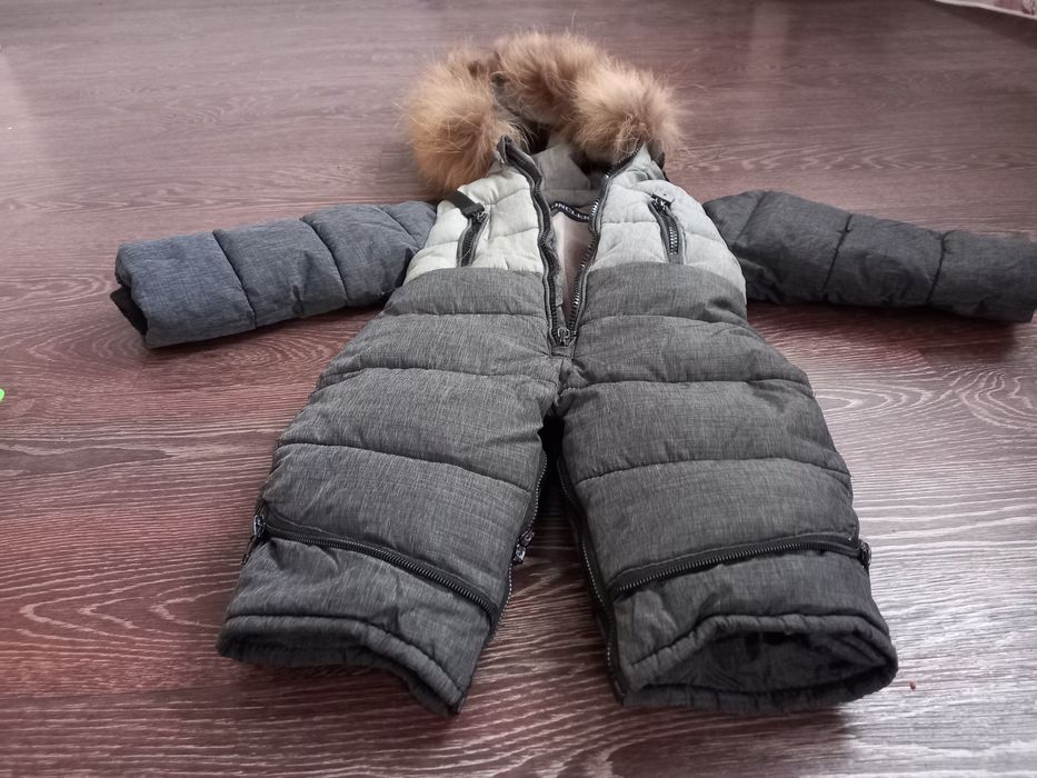 Продам детский комбинезон