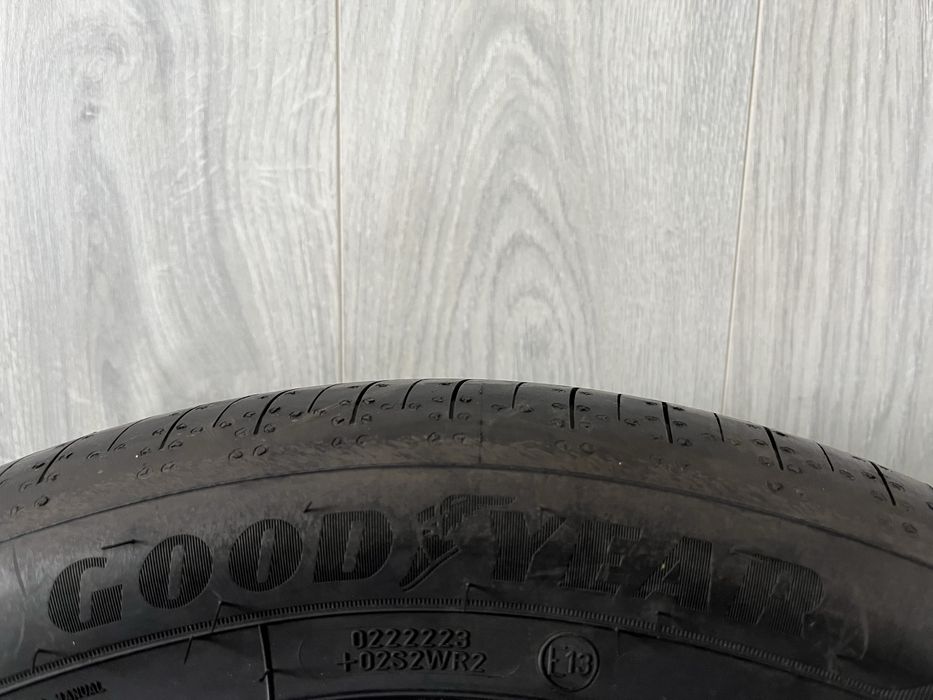 Летни гуми 215/50/18 Goodyear
